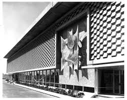 ocean terminal sculpture